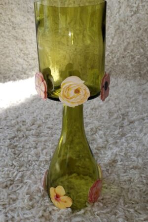 Bouteille aux fleurs – création faite main, Fleur et Chuchotement