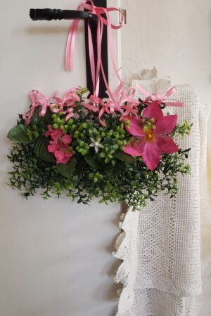 Pochette sac fleuri à suspendre – création faite main, Fleur et Chuchotement