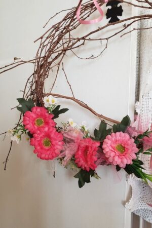 Couronne nuance de rose – création faite main, Fleur et Chuchotement