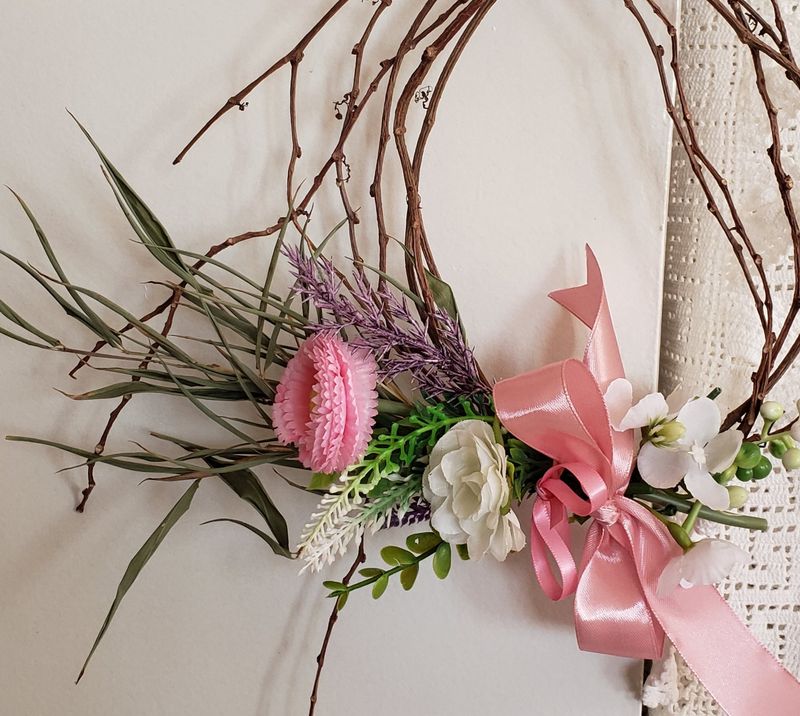Couronne fraicheur douce – création faite main, Fleur et Chuchotement