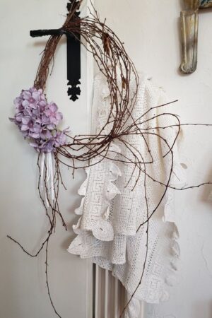 Couronne simplicite couleur lavande – création faite main, Fleur et Chuchotement