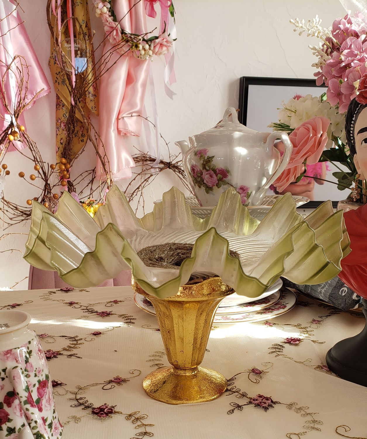 Duo fleuri sur pied – vue 4 – création faite main, Fleur et Chuchotement