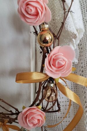 Couronne dorée à l'honneur – création faite main, Fleur et Chuchotement