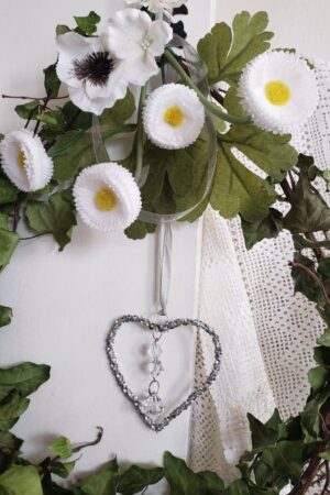 Cœur et lierre couronne – création faite main, Fleur et Chuchotement