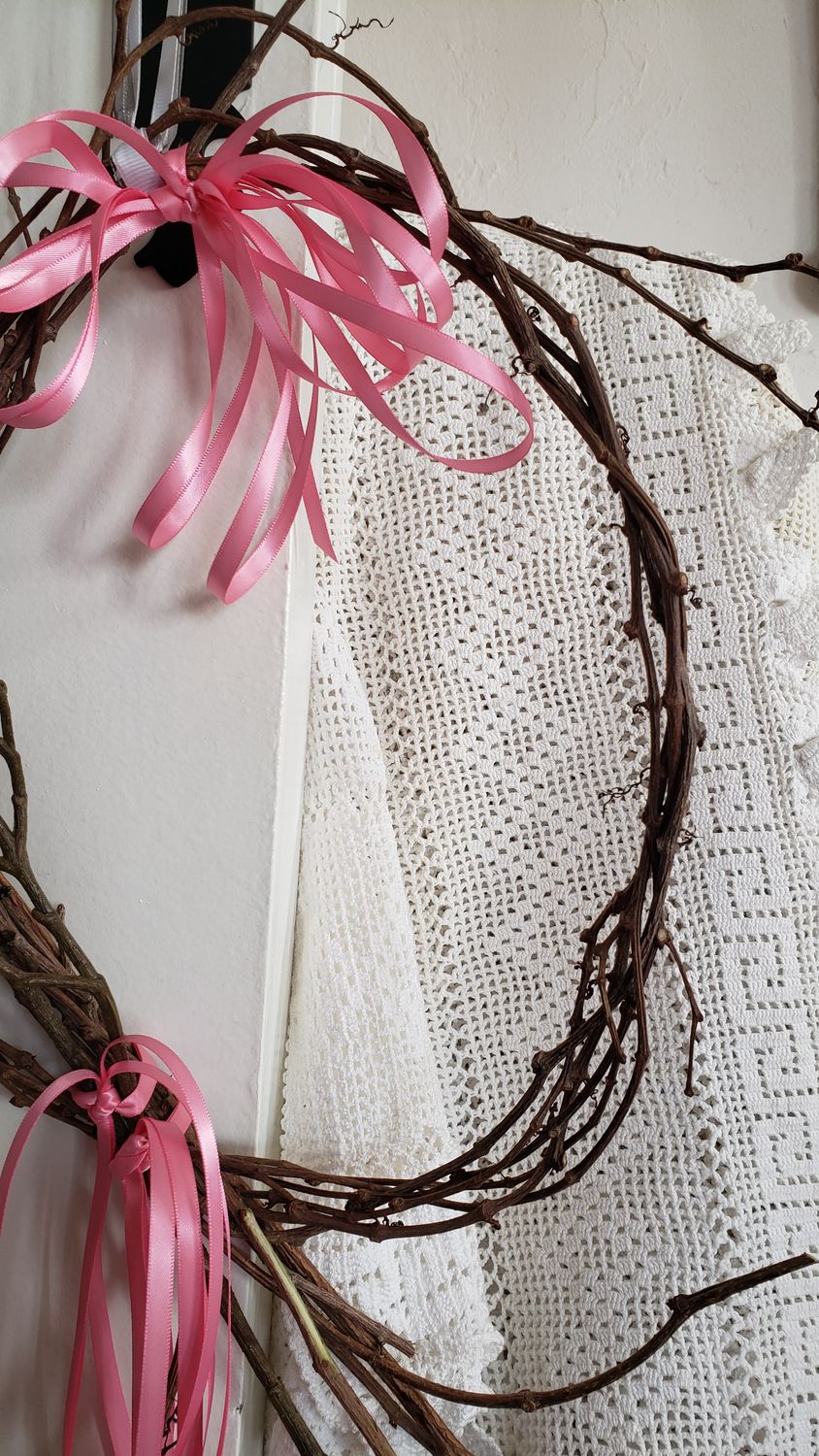 Couronne rose fraicheur – vue 4 – création faite main, Fleur et Chuchotement