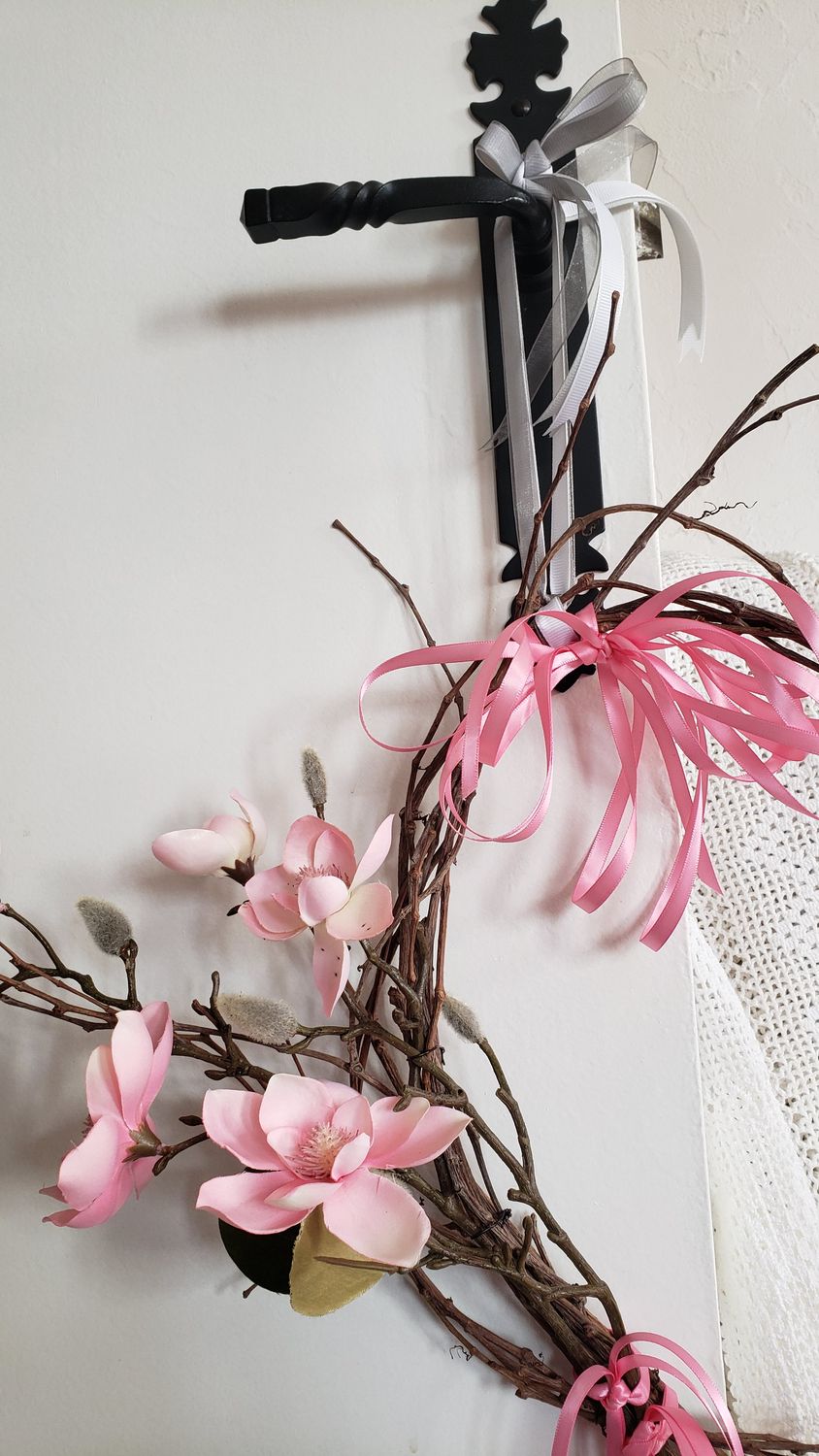 Couronne rose fraicheur – vue 2 – création faite main, Fleur et Chuchotement