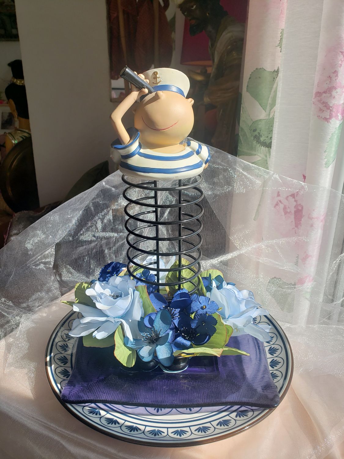 Matelot aux fleurs bleues – création faite main, Fleur et Chuchotement