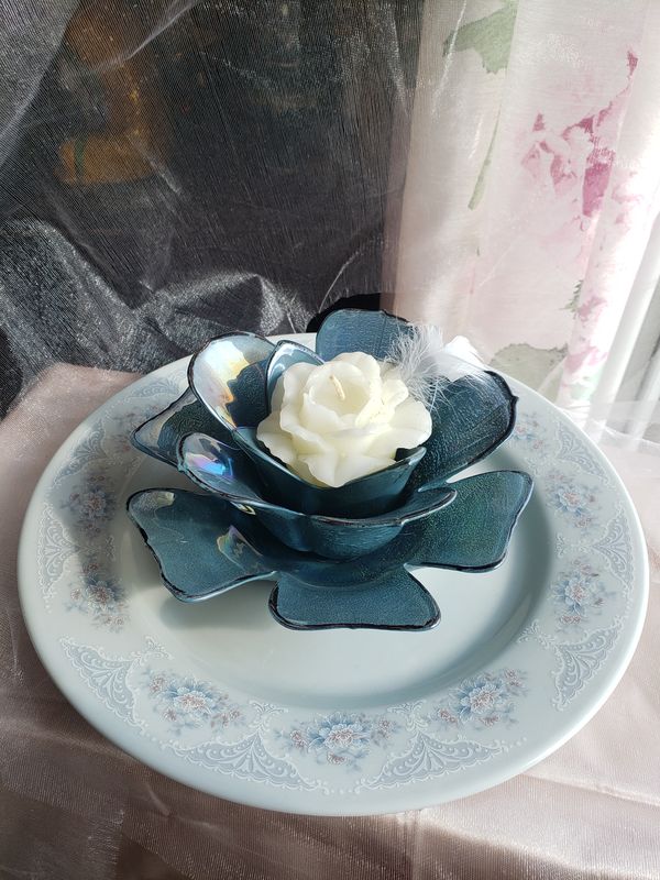 Photophore nénuphar bleu – création faite main, Fleur et Chuchotement