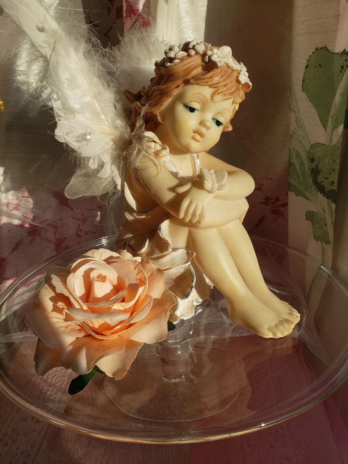 Angelot et fleur – vue 2 – création faite main, Fleur et Chuchotement